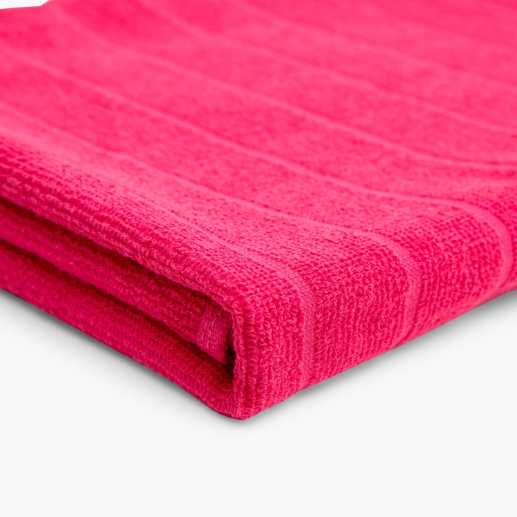 Active- Fuchsia Striped Gym Towel - 70 x 130 cm