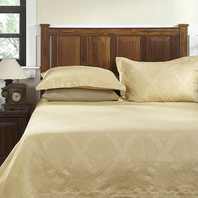 MASPAR Medieval Revival Matelasse Double Bed Cover - 228 x 275 cm