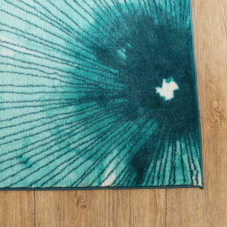 Amphora Floral Print Plush Floor Carpet - 120 x 198 cm