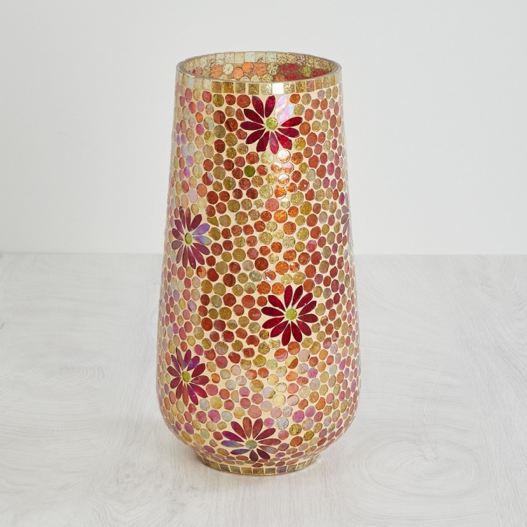 Splendid Floral Pattern Vase