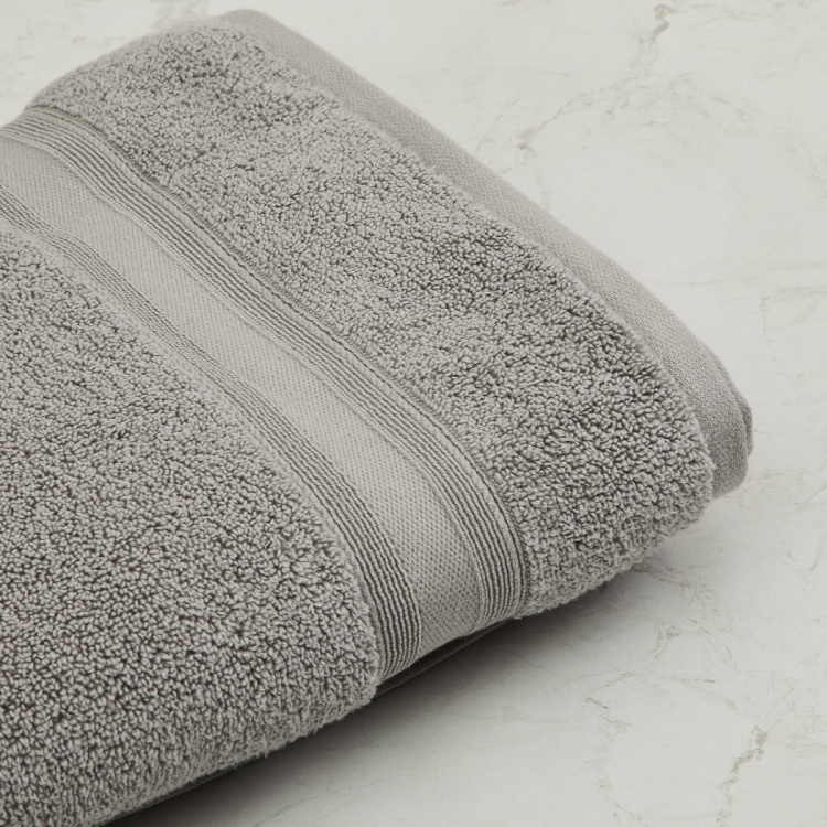 Marshmallow Textured Bath Towel - 70 x 140 cm