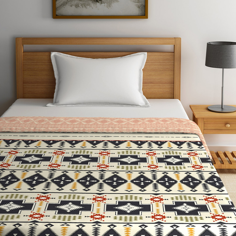 PORTICO NEW YORK Africana Single Bed Comforter - 152 x 224 cm