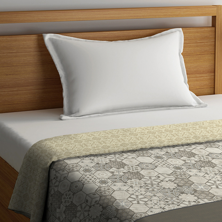 PORTICO NEW YORK Mosaics Single Bed Comforter - 152 x 224 cm