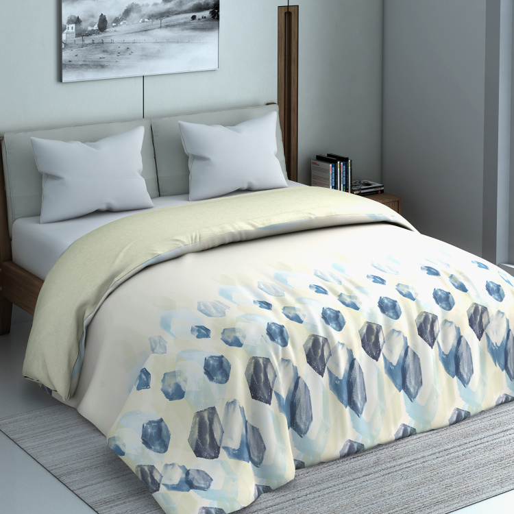 SPACES Geostance Printed Double Comforter - 224 x 270 cm
