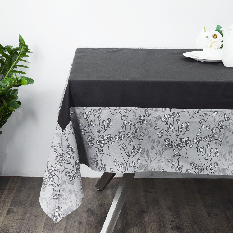 Mandarin Floral  Table Cloth  - Cotton -  Table Cloth - 150 cm  L x 250 cm  W - Black