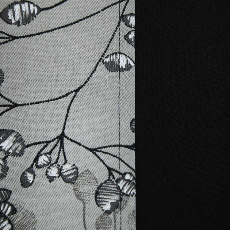 Mandarin Floral  Table Cloth  - Cotton -  Table Cloth - 150 cm  L x 250 cm  W - Black