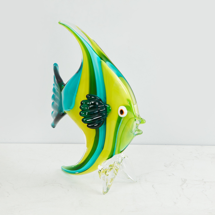 Splendid Abstract Glass Fish Figurine