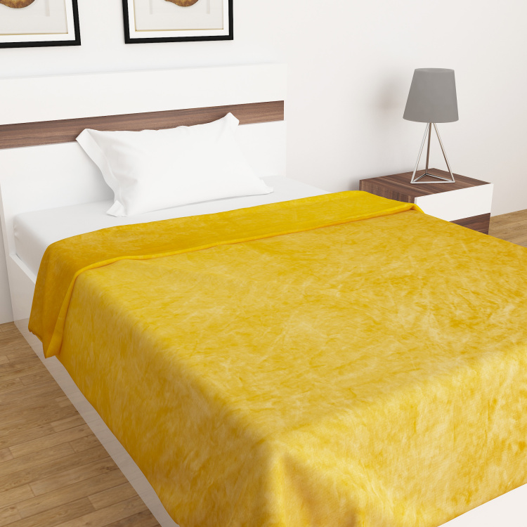 Colour Connect Yellow Textured Flannel Single Blanket - 200x135cm
