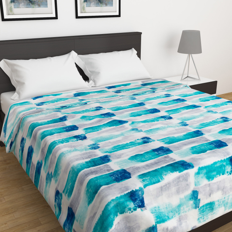 Everyday Essentials Dyed Single-Bed Blanket - 135 x 200 cm