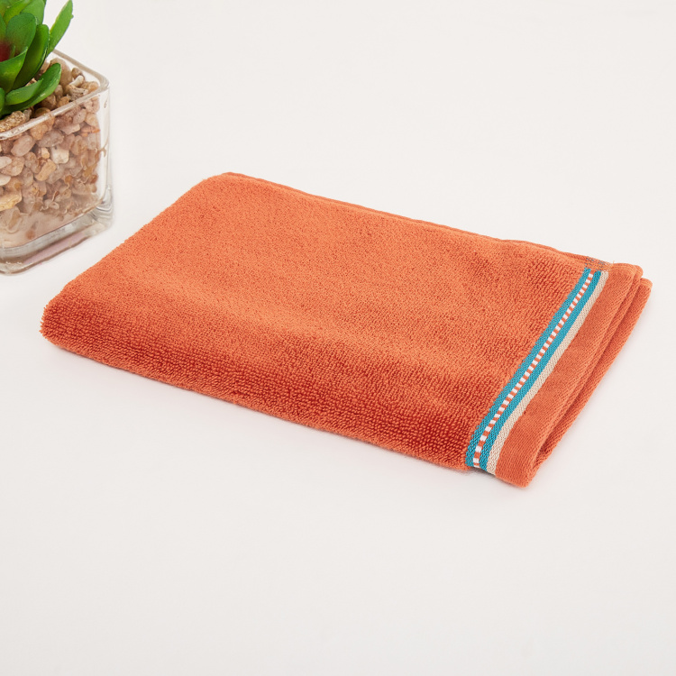 ndia Inspired Solid Single Pc. Hand Towel - 40 cm x 60 cm - Cotton - Multicolour - 500 GSM