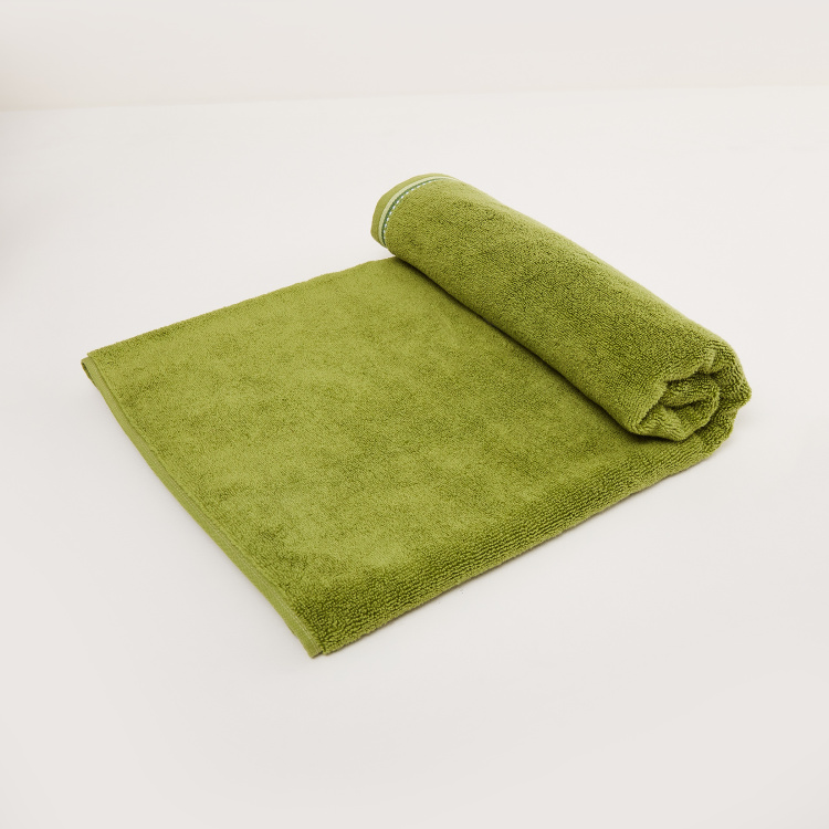 Medley Solid Single Pc. Bath Towel - 70 cm x 150 cm - Cotton - Green - 500 GSM