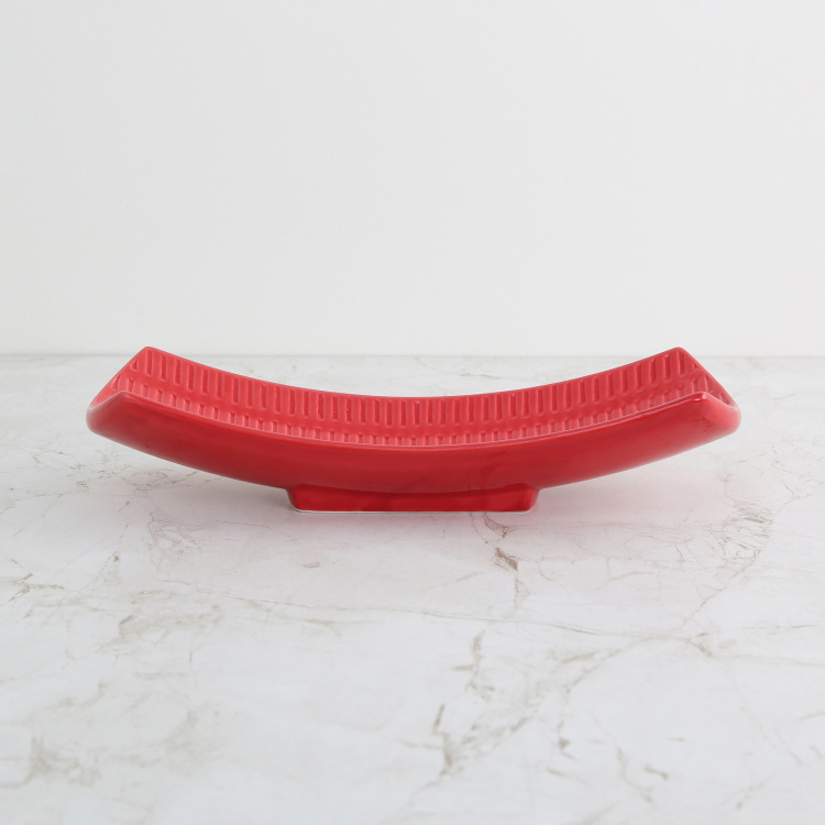 Colour Connect - Porcelain - Embossed Platter : 28 cm  L x 10 cm  W x 8 cm  H - Red