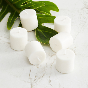 Marshmallow Set of 6 Vanilla Scented Votive Candles