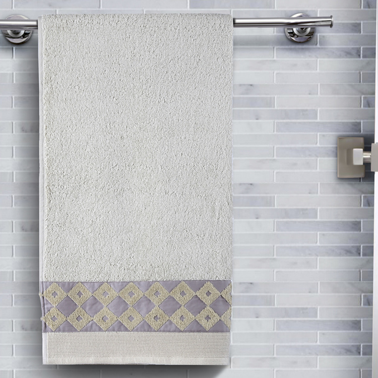 MASPAR Fretwork Parquet Bath Towel - 70 x 140 cm